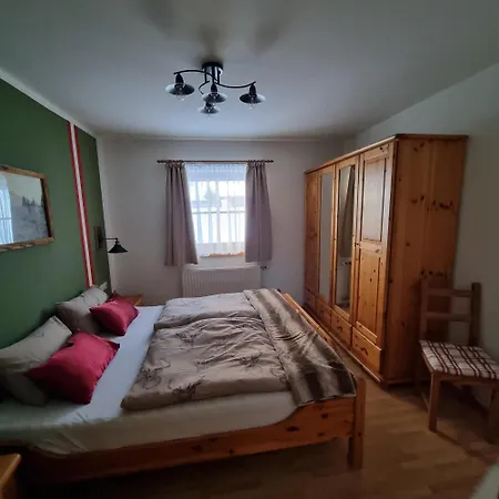 Manuela, Haus Apartamento Rauris